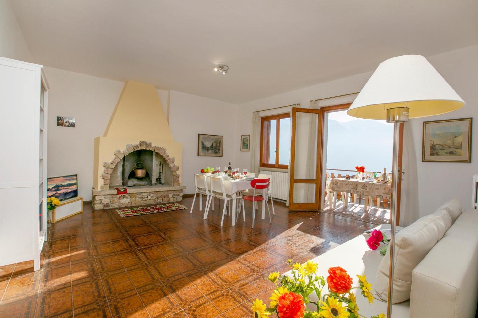 Balcone Panoramico sul Garda Apartment Tremosine Exterior foto
